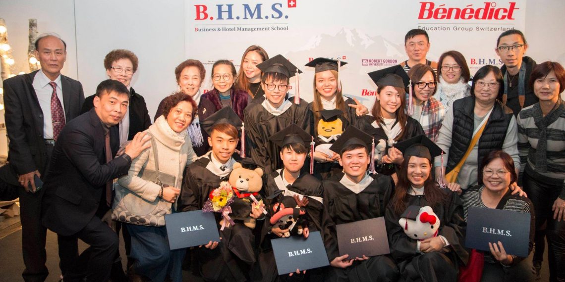 Thông báo tăng học phí du học Thụy Sĩ 2021 của trường BHMS