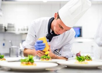 Học Ngành ẩm thực tại Thuỵ sĩ.
