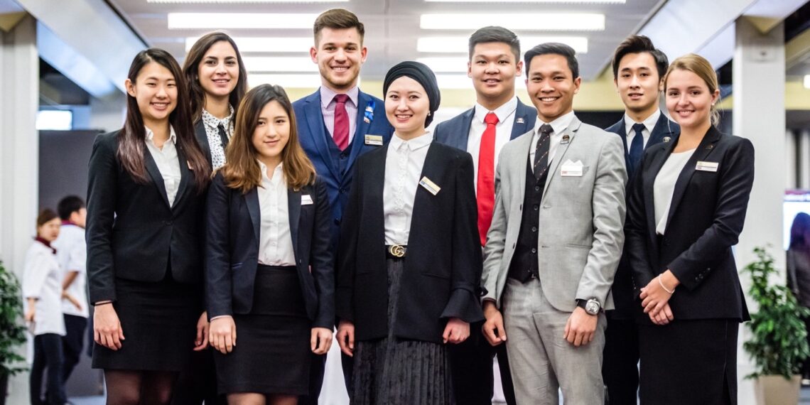 Liệu đầu tư cho bằng cấp trong lĩnh vực Hospitality có phù hợp với bối cảnh hiện nay?